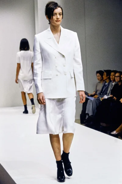 Look 33